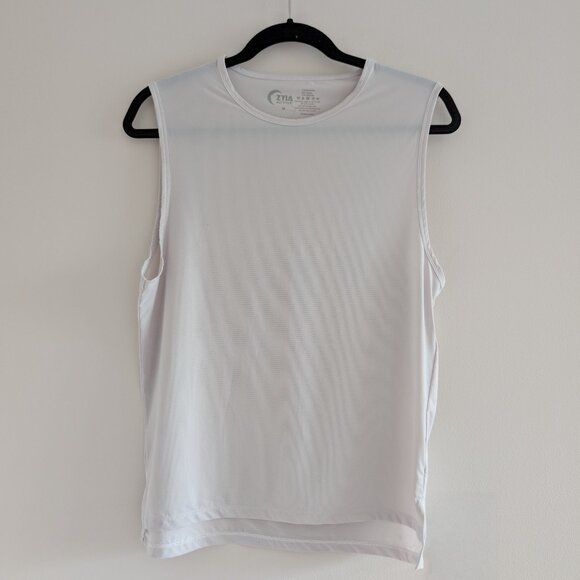 3/$30 ZYIA breathable and flowy athletic tank - Picture 1 of 8